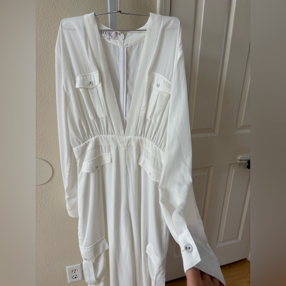 House of CB Adabelle Jumpsuit in White - Size L+ - Picture 5 of 6